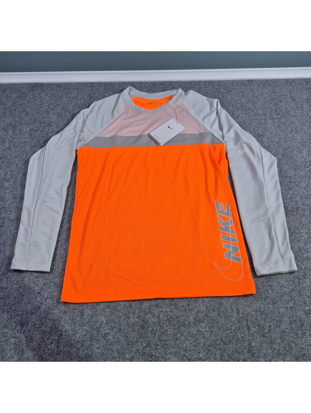NWT Nike Dri-Fit Boys Long Sleeve Shirt Sz Large Orange & Gray Lightweight